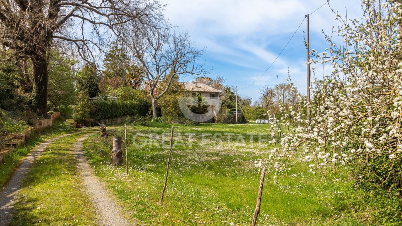 Дом в Порано, Италия, 306.15 м² - фото 2