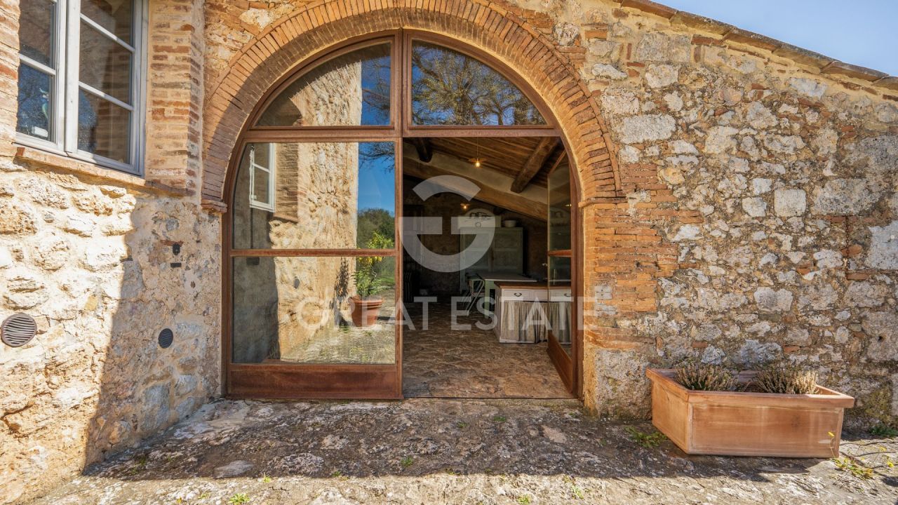 Дом в Монтериджони, Италия, 375 м² - фото 5