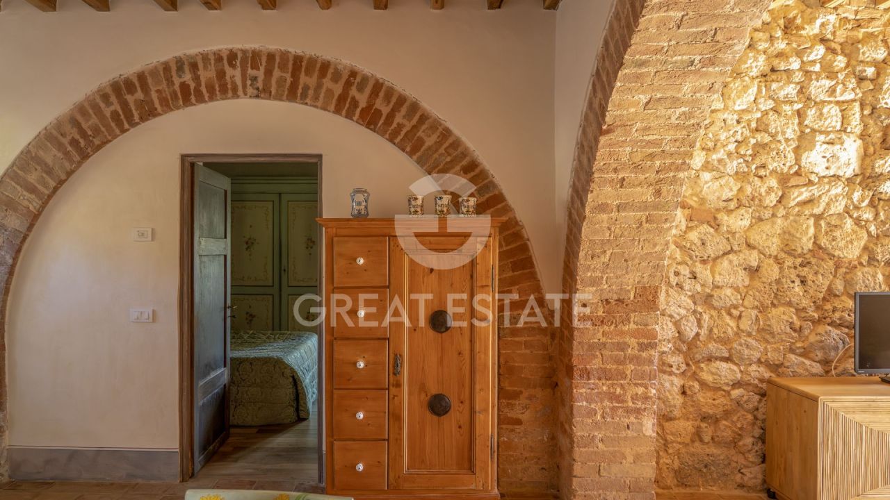 Дом в Монтериджони, Италия, 375 м² - фото 15