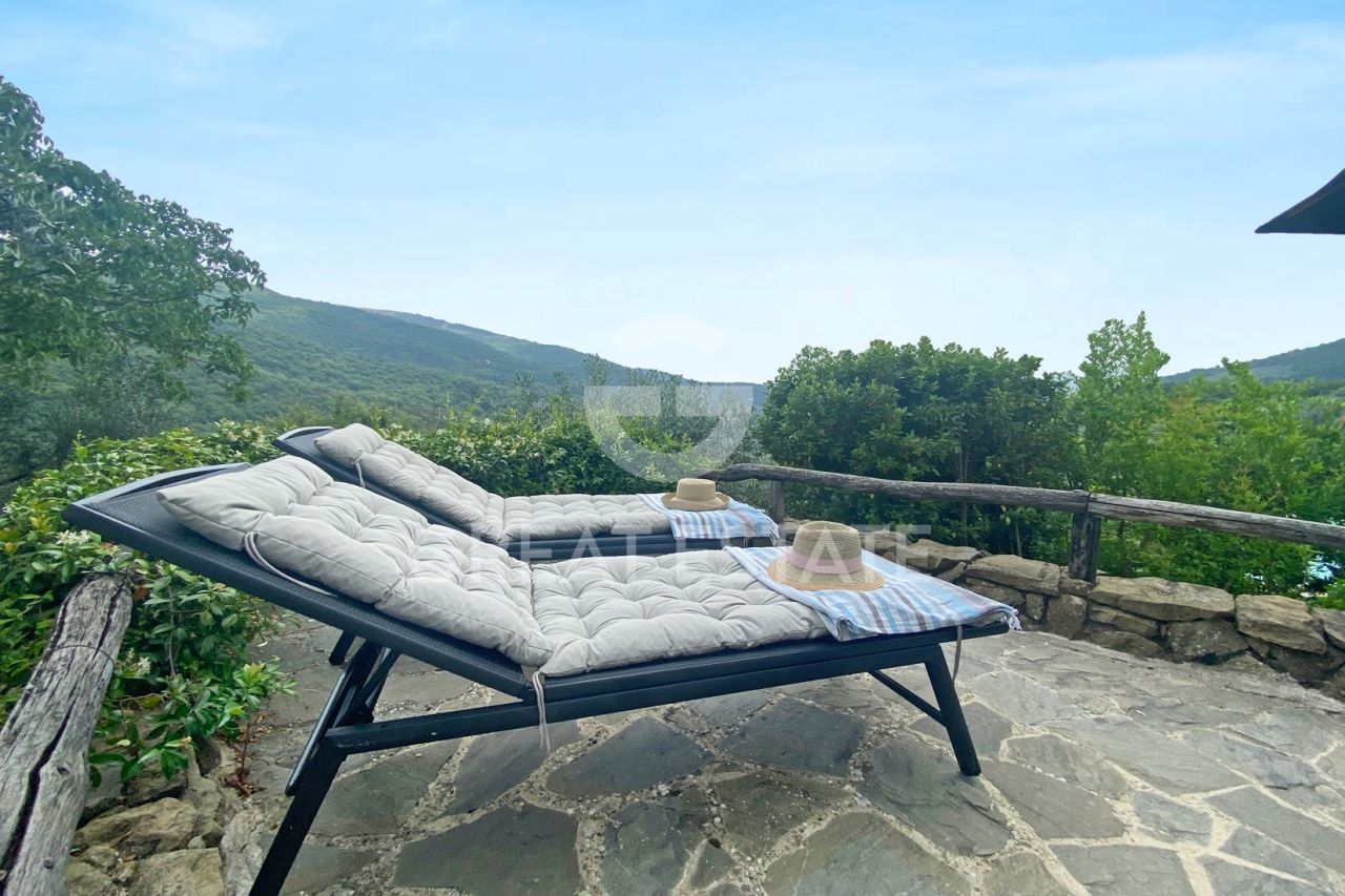 Дом Loro Ciuffenna, Италия, 305.7 м² - фото 17