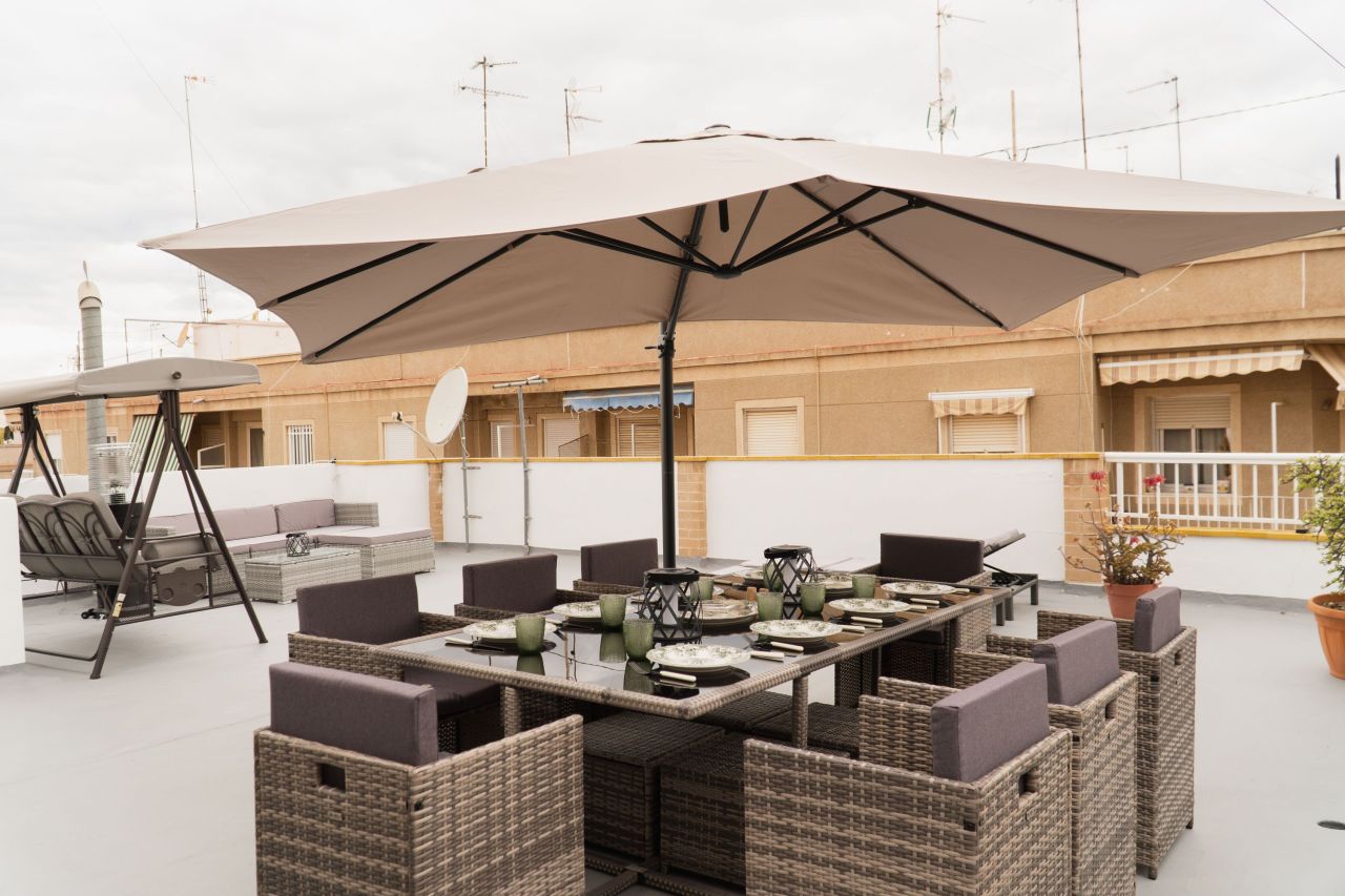 Доходный дом в Санта-Поле, Испания, 457 м² - фото 1