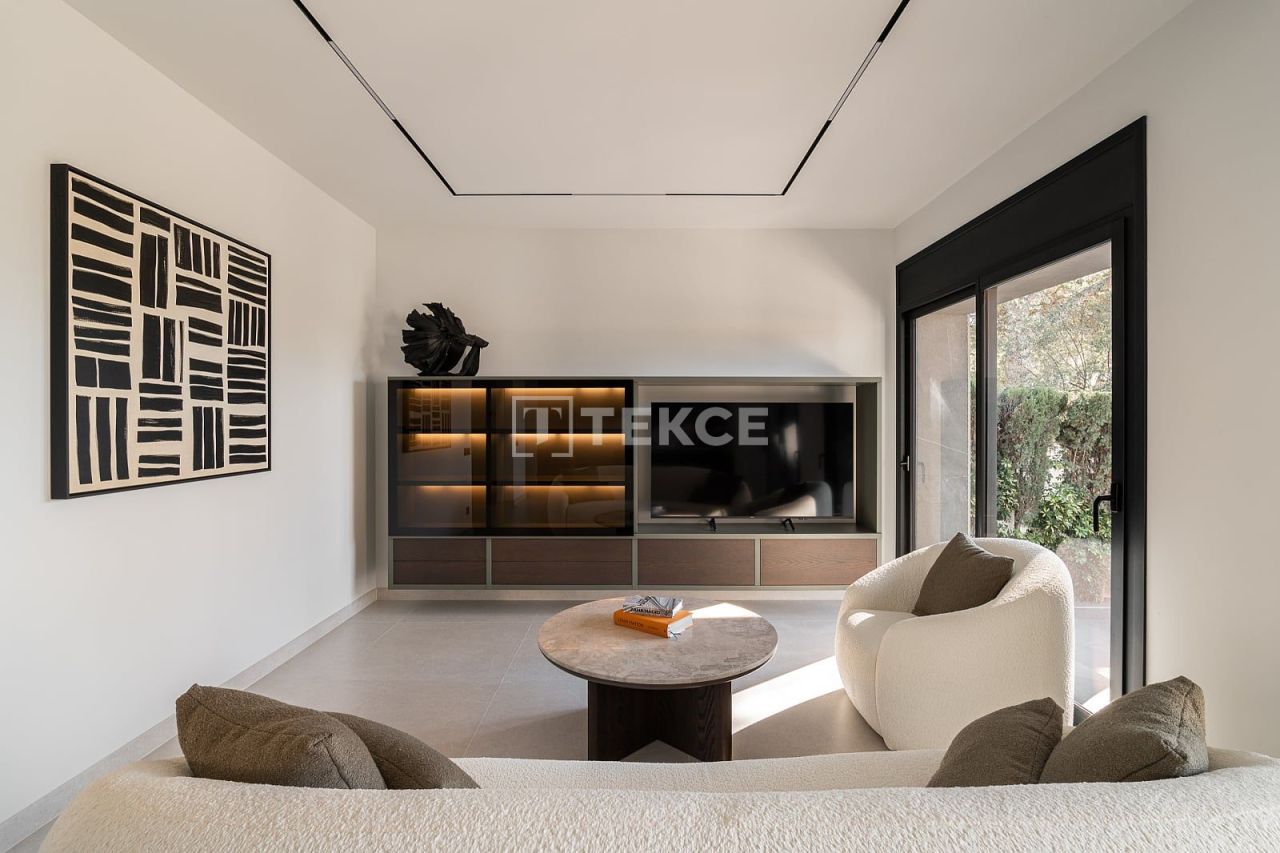 Вилла в Кастельдефельсе, Испания, 331 м² - фото 11