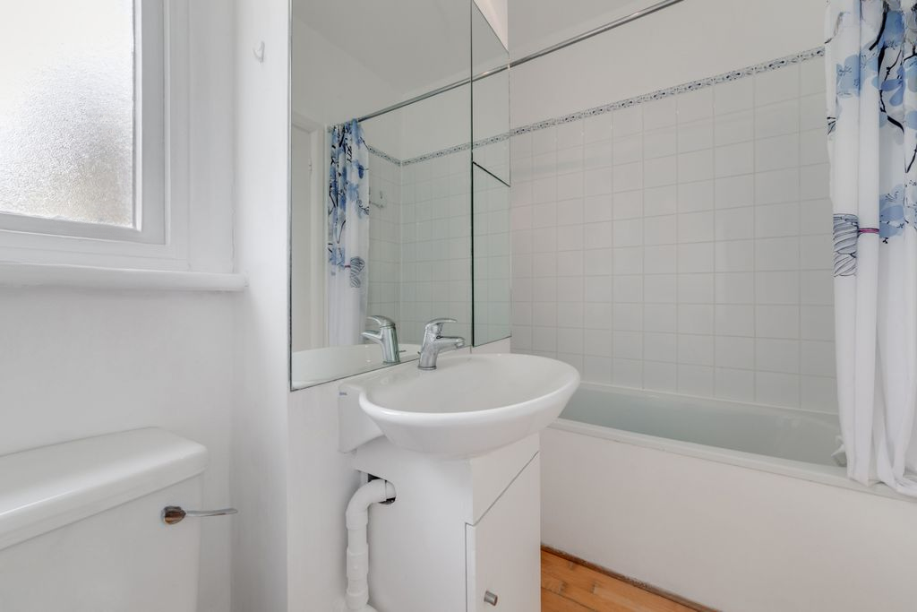 Квартира в Лондоне, Великобритания, 32 м² - фото 1