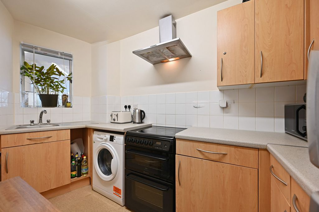 Квартира в Лондоне, Великобритания, 70 м² - фото 1