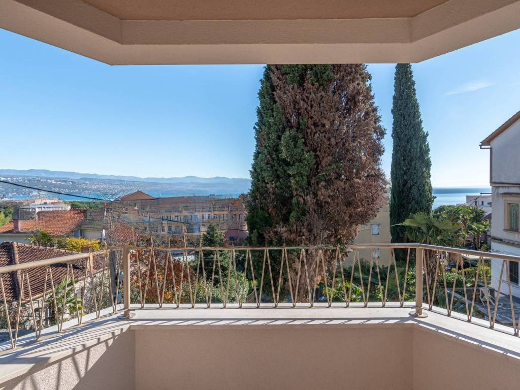 Квартира в Опатии, Хорватия, 80 м² - фото 1