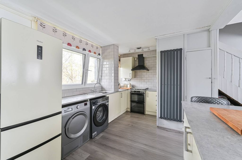 Квартира в Лондоне, Великобритания, 76 м² - фото 2