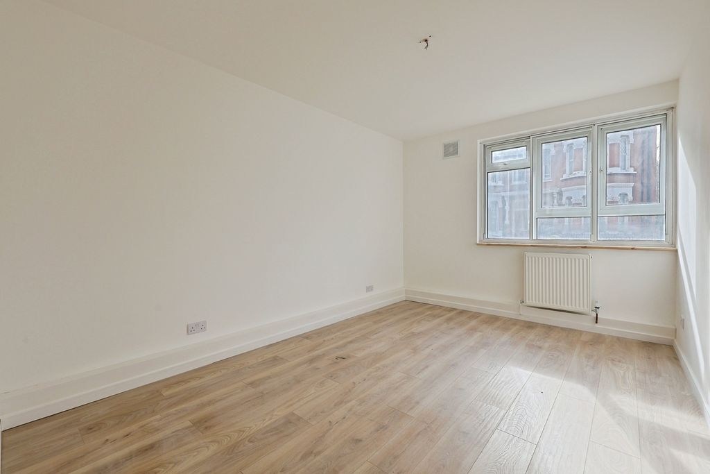 Квартира в Лондоне, Великобритания, 44 м² - фото 2