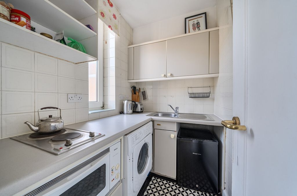 Квартира в Лондоне, Великобритания, 18 м² - фото 5