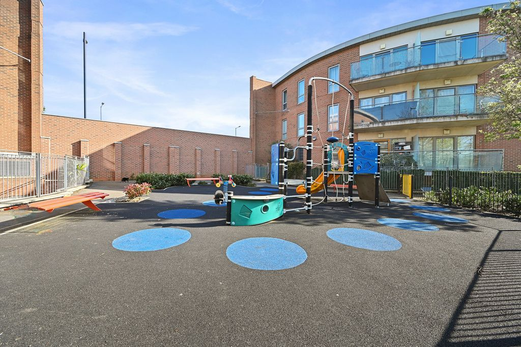 Квартира в Лондоне, Великобритания, 70 м² - фото 8