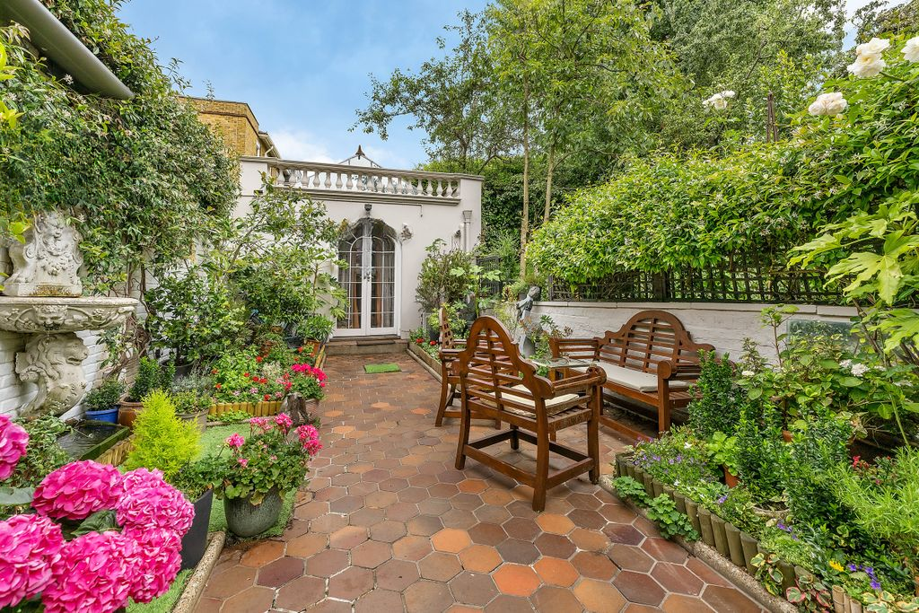 Квартира в Лондоне, Великобритания, 445 м² - фото 1