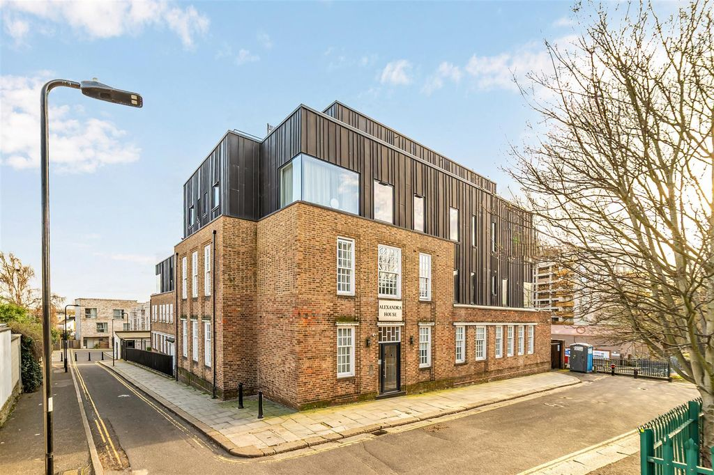 Квартира в Лондоне, Великобритания, 40 м² - фото 1