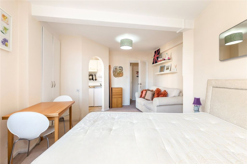 Квартира в Лондоне, Великобритания, 28 м² - фото 2