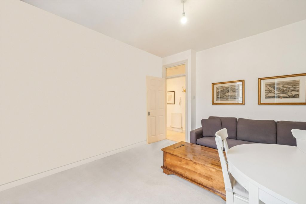 Квартира в Лондоне, Великобритания, 45 м² - фото 2