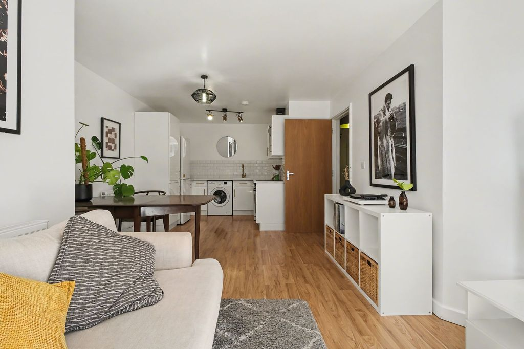 Квартира в Лондоне, Великобритания, 46 м² - фото 3