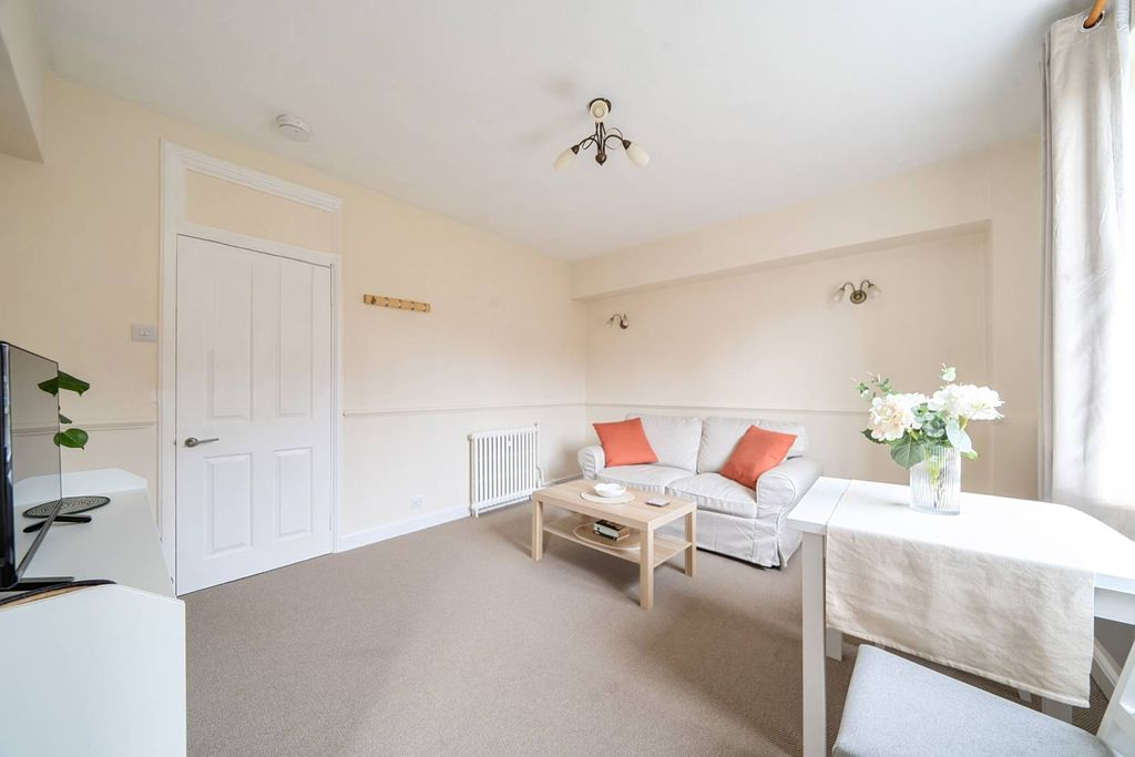 Квартира в Лондоне, Великобритания, 34 м² - фото 5