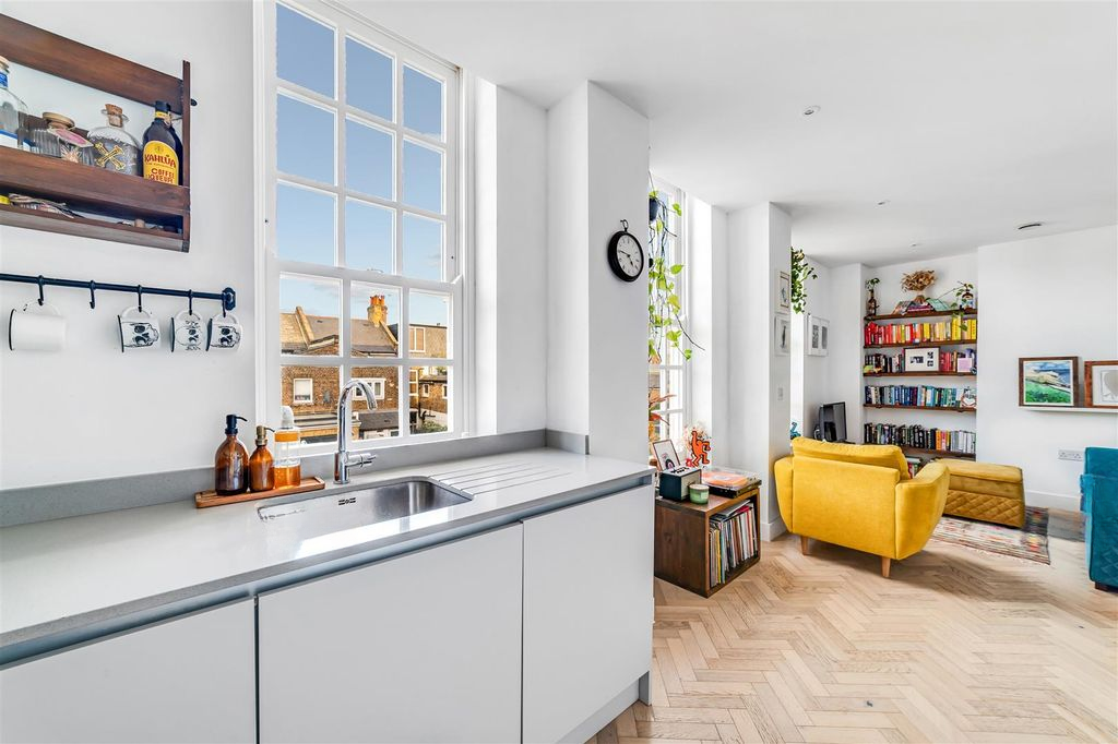 Квартира в Лондоне, Великобритания, 40 м² - фото 5