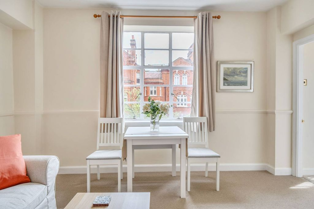 Квартира в Лондоне, Великобритания, 34 м² - фото 7