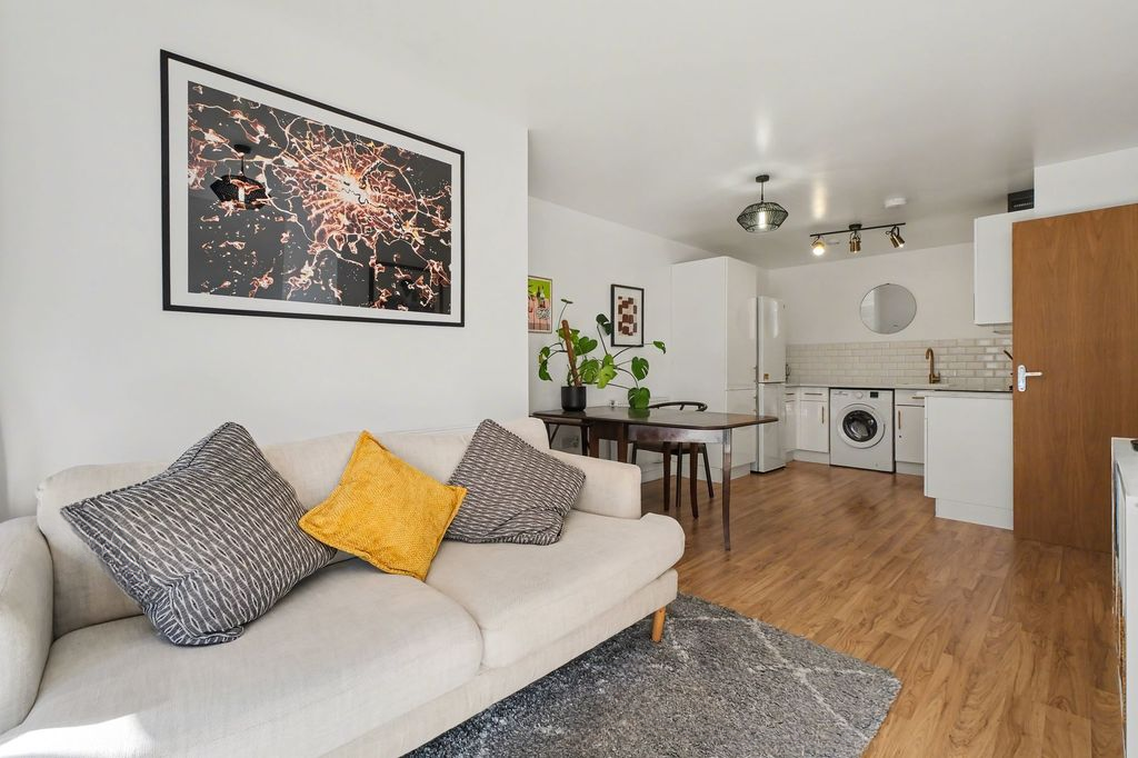 Квартира в Лондоне, Великобритания, 46 м² - фото 8