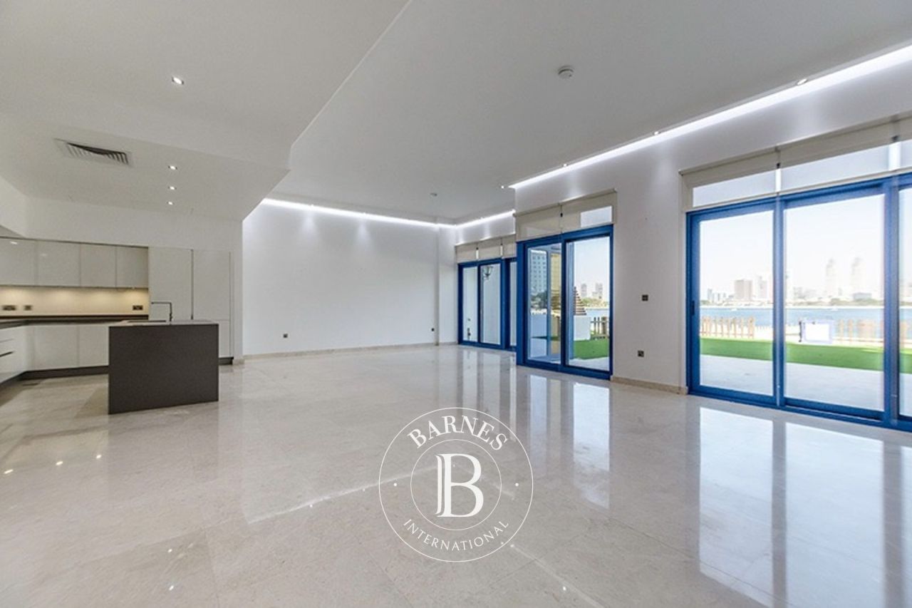 Вилла в Дубае, ОАЭ, 309.9 м² - фото 4