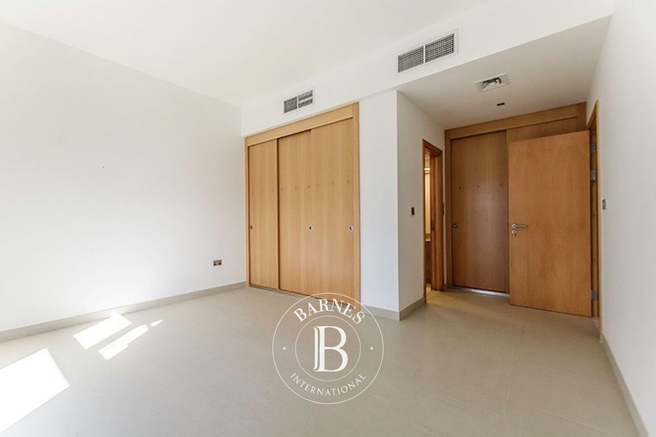 Вилла в Дубае, ОАЭ, 309.9 м² - фото 8