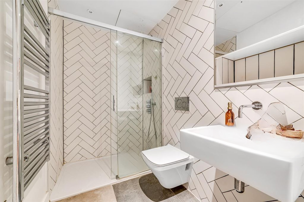 Квартира в Лондоне, Великобритания, 40 м² - фото 11