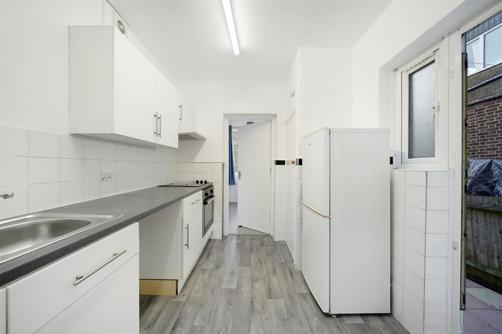 Квартира в Лондоне, Великобритания, 52 м² - фото 11