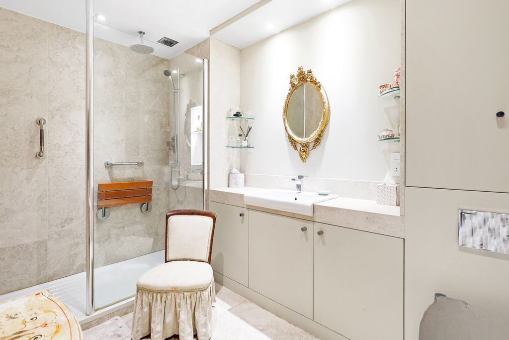 Квартира в Лондоне, Великобритания, 65 м² - фото 11