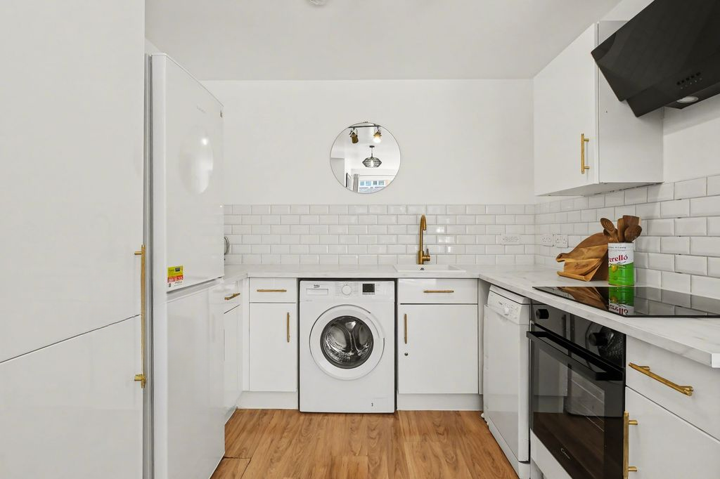 Квартира в Лондоне, Великобритания, 46 м² - фото 12