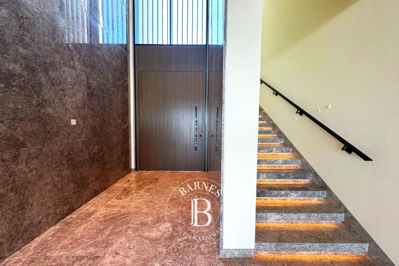 Вилла в Дубае, ОАЭ, 630 м² - фото 12