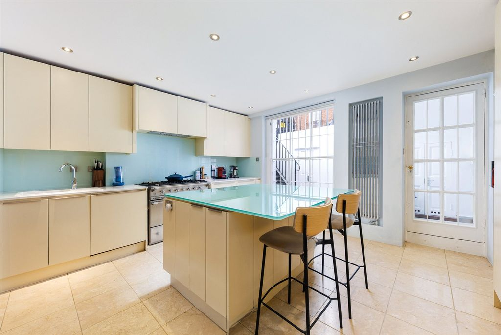 Квартира в Лондоне, Великобритания, 184 м² - фото 19