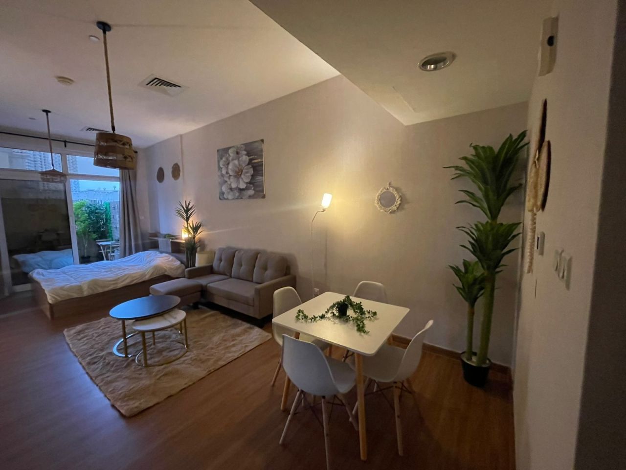 Квартира в Дубае, ОАЭ, 75 м² - фото 1