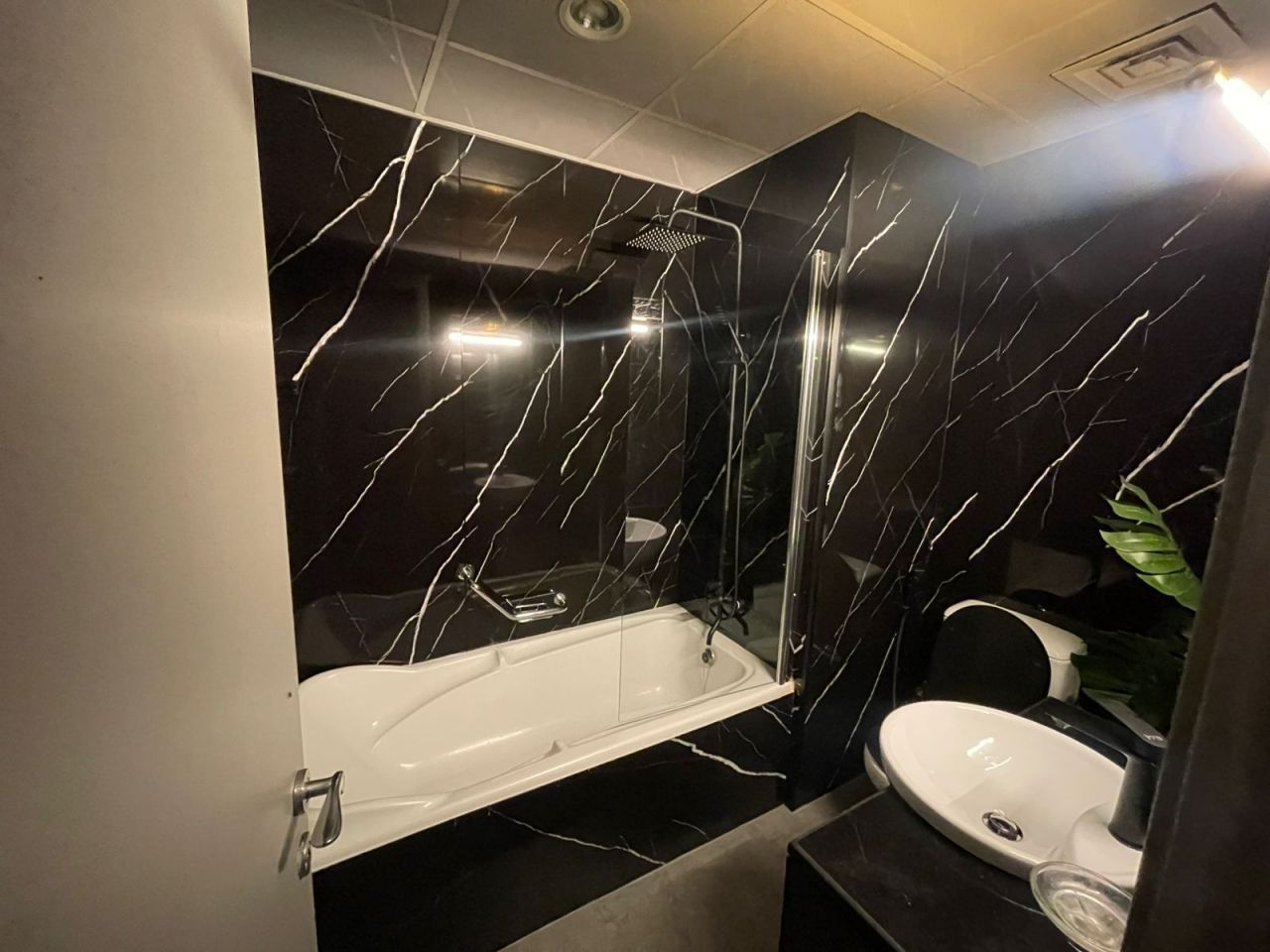 Квартира в Дубае, ОАЭ, 75 м² - фото 8