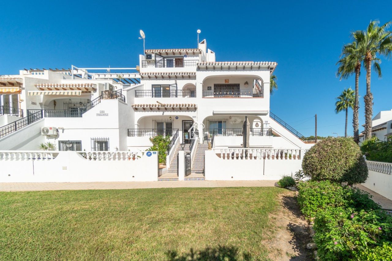 Бунгало в Ориуэла Коста, Испания, 170 м² - фото 1