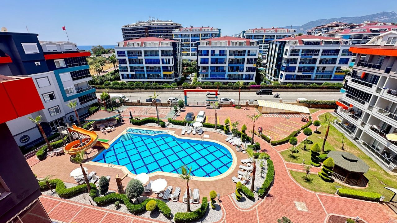Апартаменты в Алании, Турция, 140 м² - фото 1