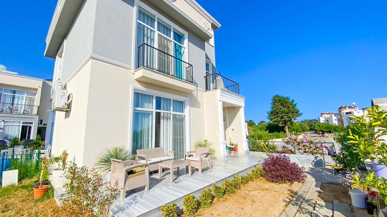 Вилла в Кирении, Кипр, 138 м² - фото 1