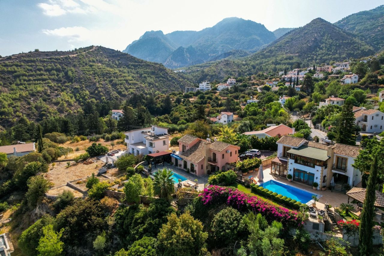 Вилла в Алсанджаке, Кипр, 220 м² - фото 2