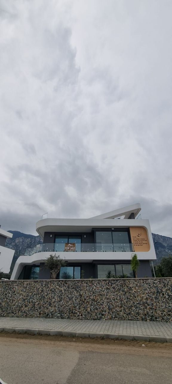 Вилла в Кирении, Кипр, 220 м² - фото 2