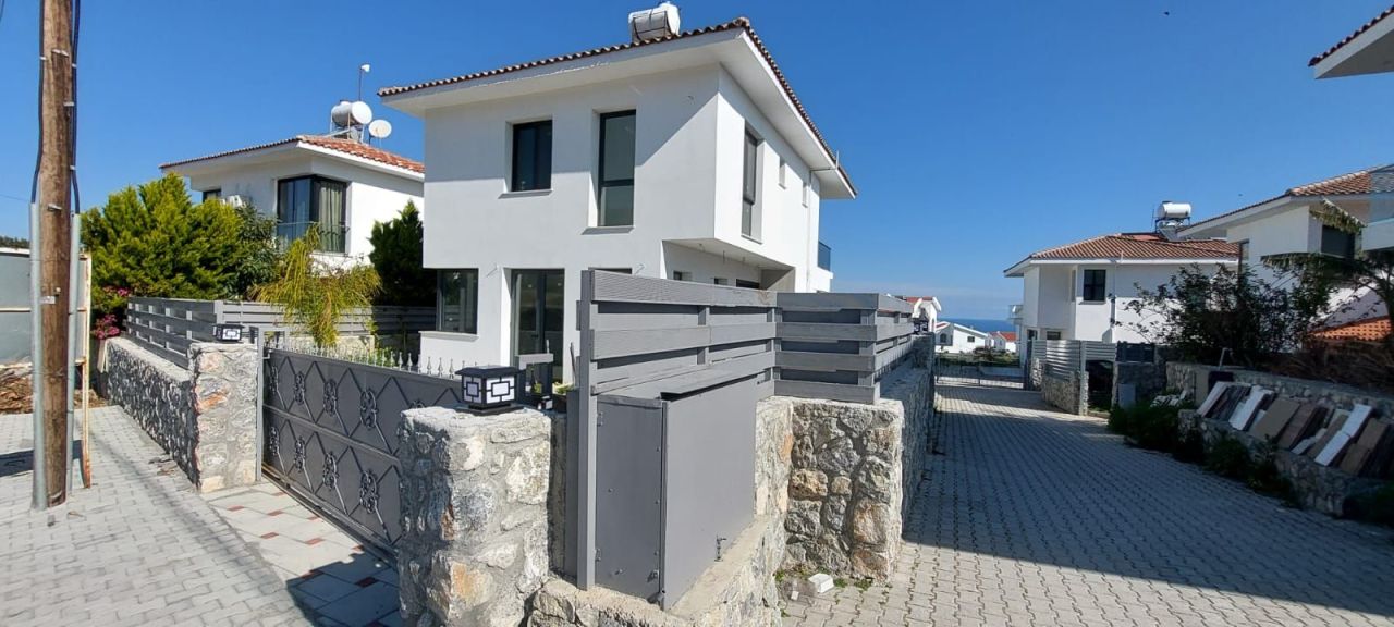 Вилла в Алсанджаке, Кипр, 180 м² - фото 2