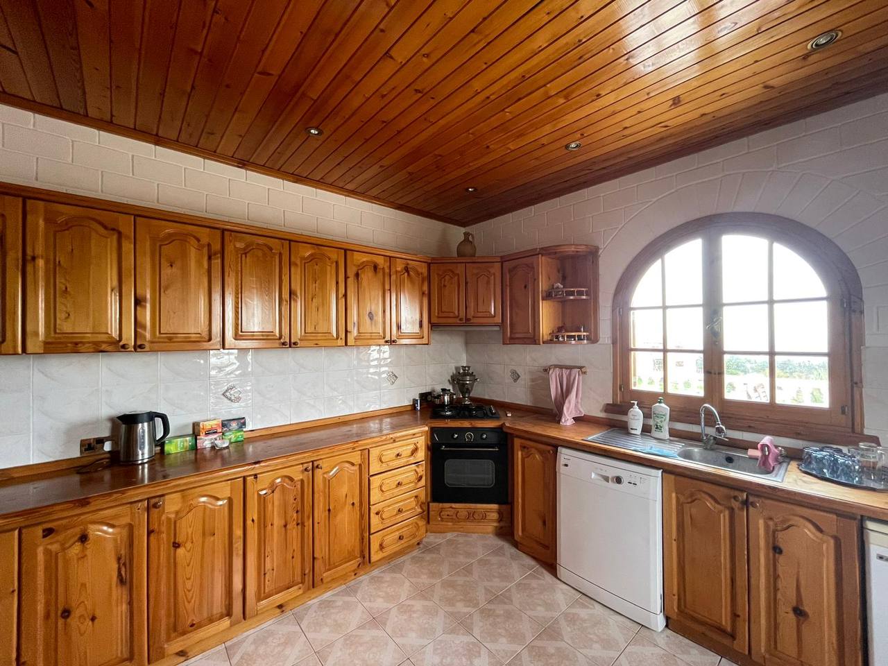Вилла в Алсанджаке, Кипр, 270 м² - фото 6