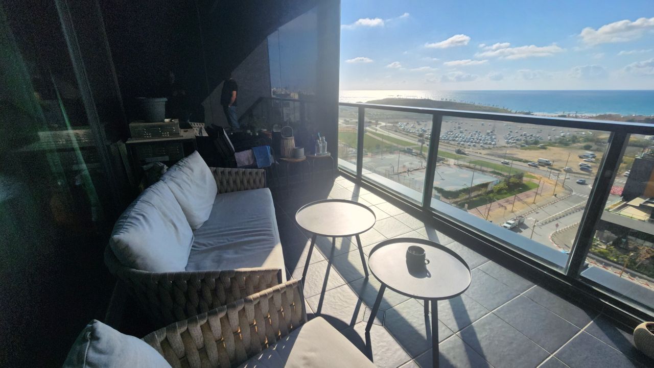 Квартира в Бат-Яме, Израиль, 80 м² - фото 1