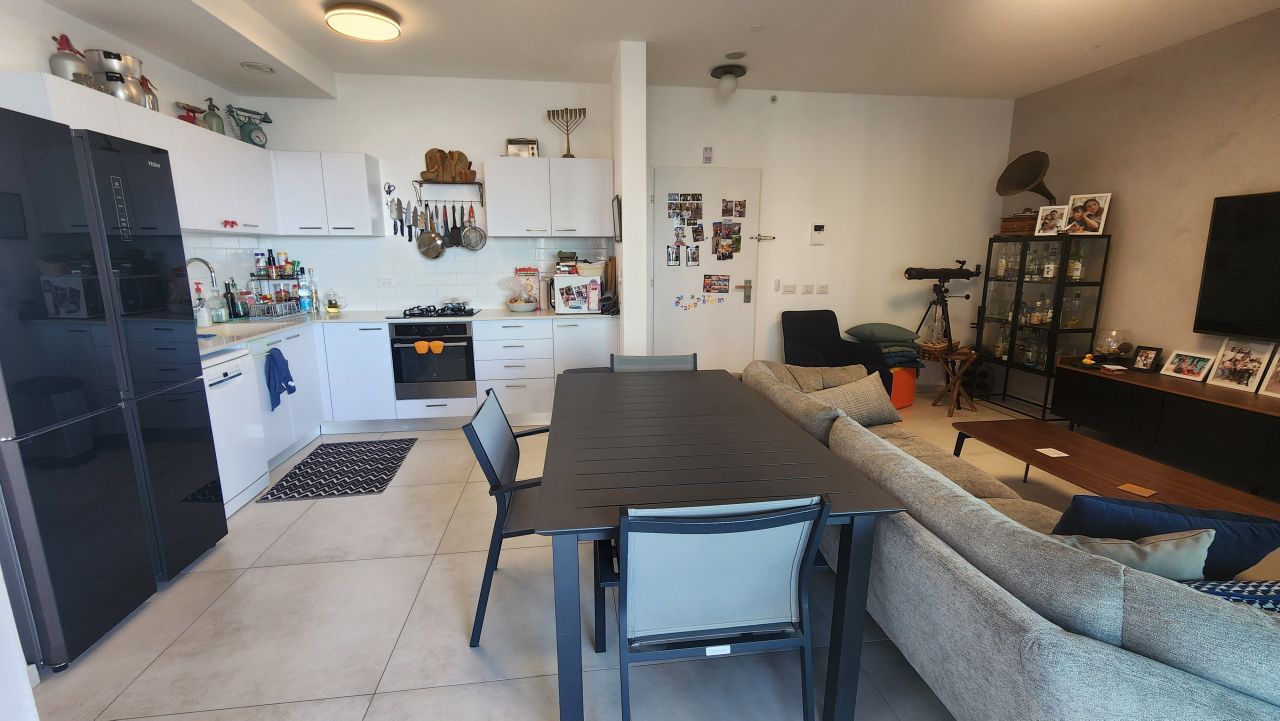 Квартира в Бат-Яме, Израиль, 80 м² - фото 3
