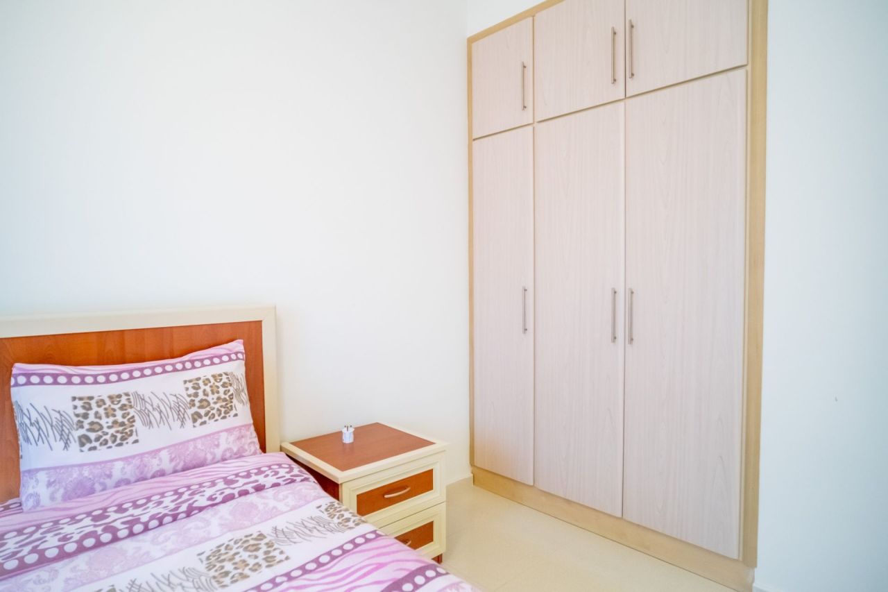 Апартаменты в Кирении, Кипр, 78 м² - фото 8