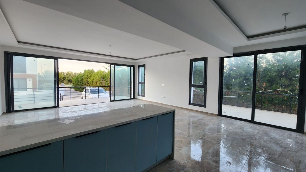 Вилла в Алсанджаке, Кипр, 170 м² - фото 9