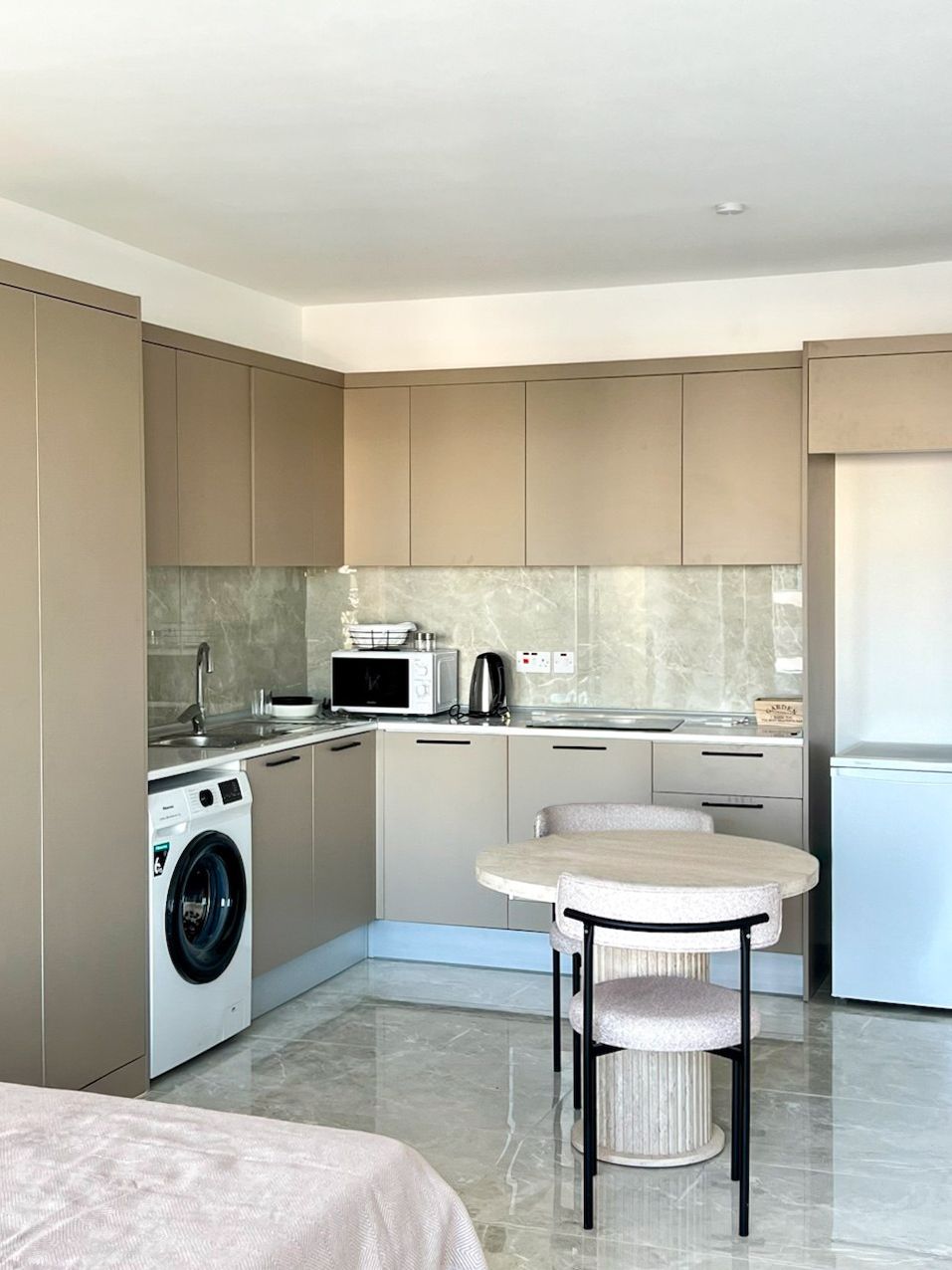 Апартаменты в Фамагусте, Кипр, 47.7 м² - фото 10