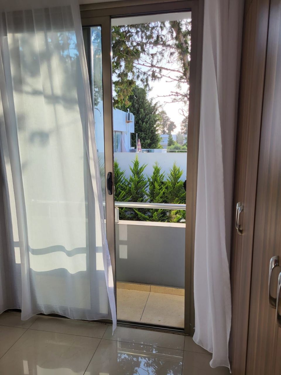 Апартаменты в Кирении, Кипр, 63 м² - фото 10