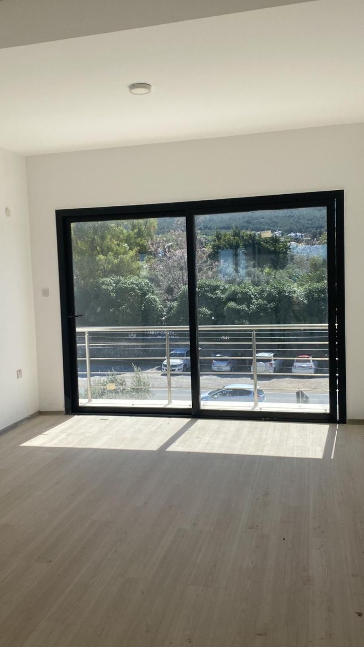 Апартаменты в Кирении, Кипр, 80 м² - фото 11