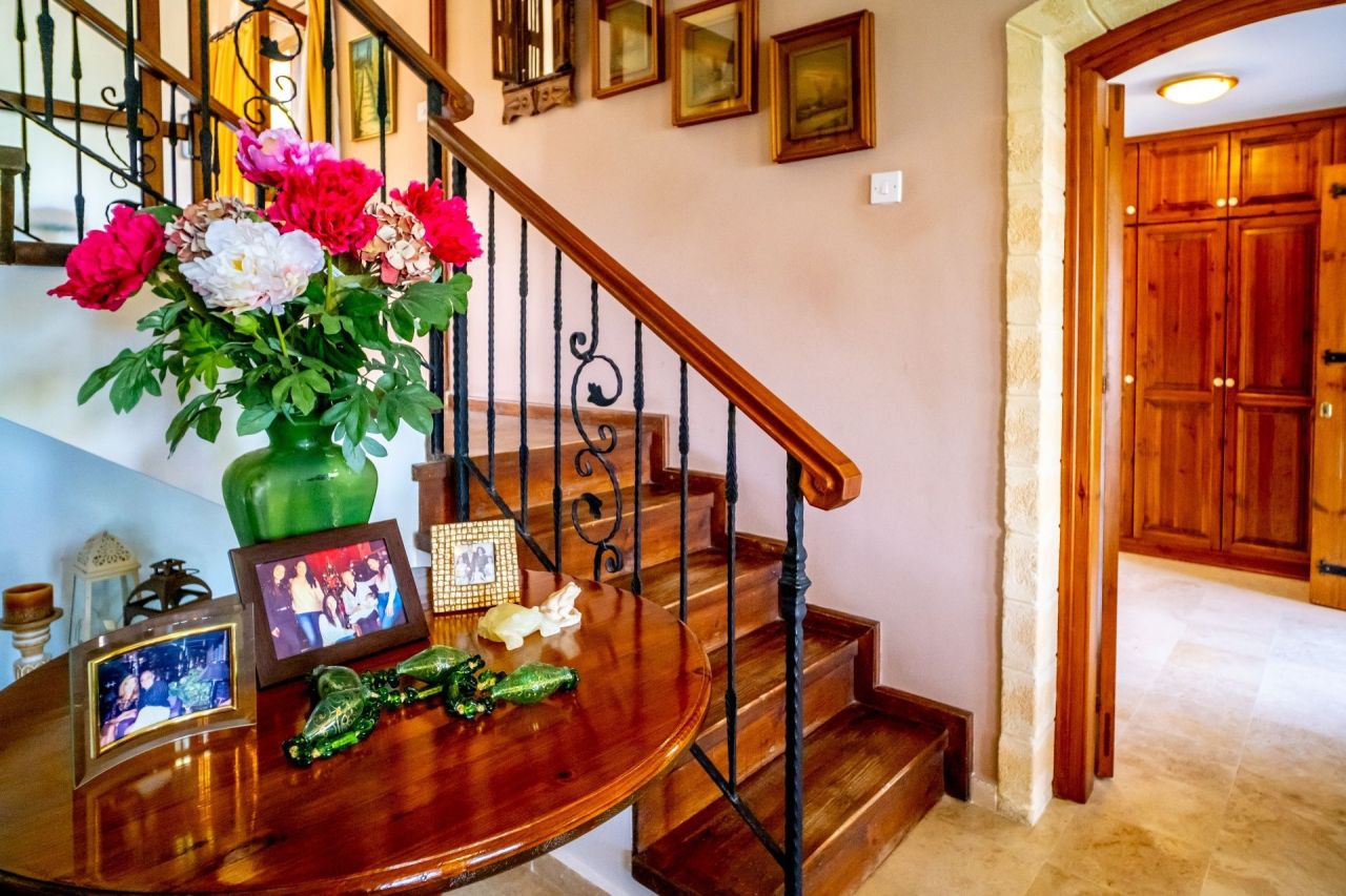 Вилла в Алсанджаке, Кипр, 220 м² - фото 13