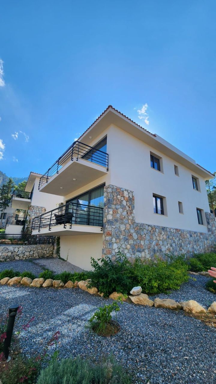 Апартаменты в Кирении, Кипр, 80 м² - фото 14