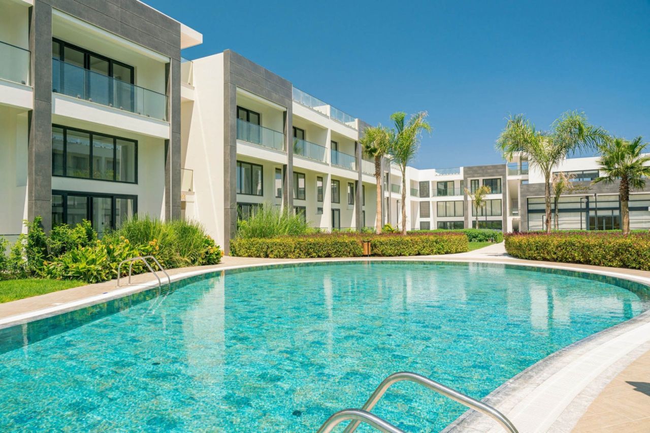 Апартаменты в Кирении, Кипр, 47.8 м² - фото 15