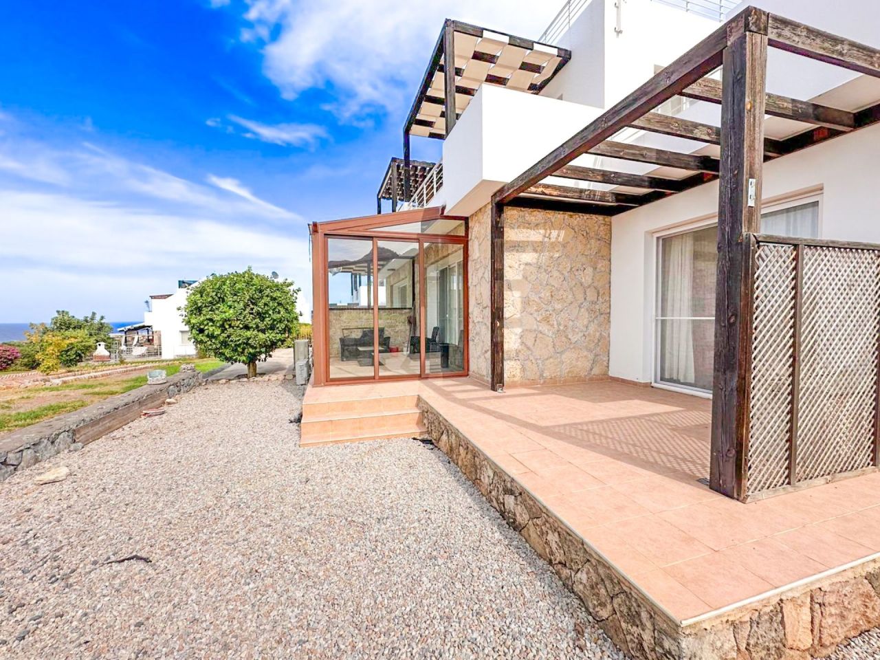 Апартаменты в Кирении, Кипр, 113 м² - фото 15